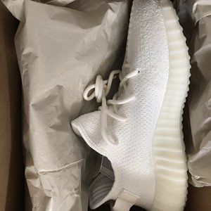 Yeezy boost 350 v2 Cream white